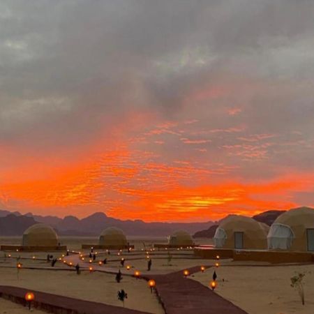 Wadi Rum Anwar Luxury Camp Ngoại thất bức ảnh