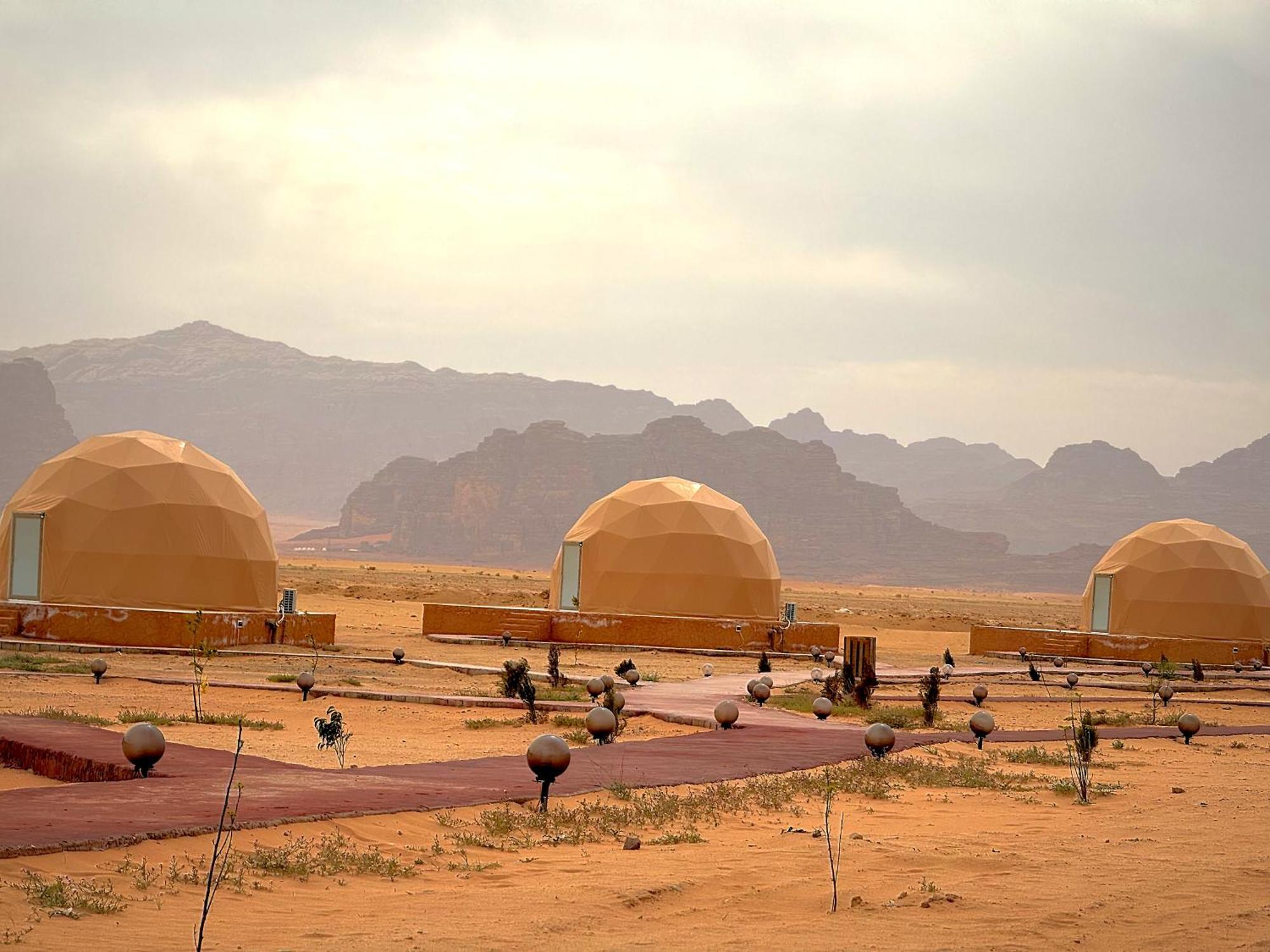 Wadi Rum Anwar Luxury Camp Ngoại thất bức ảnh