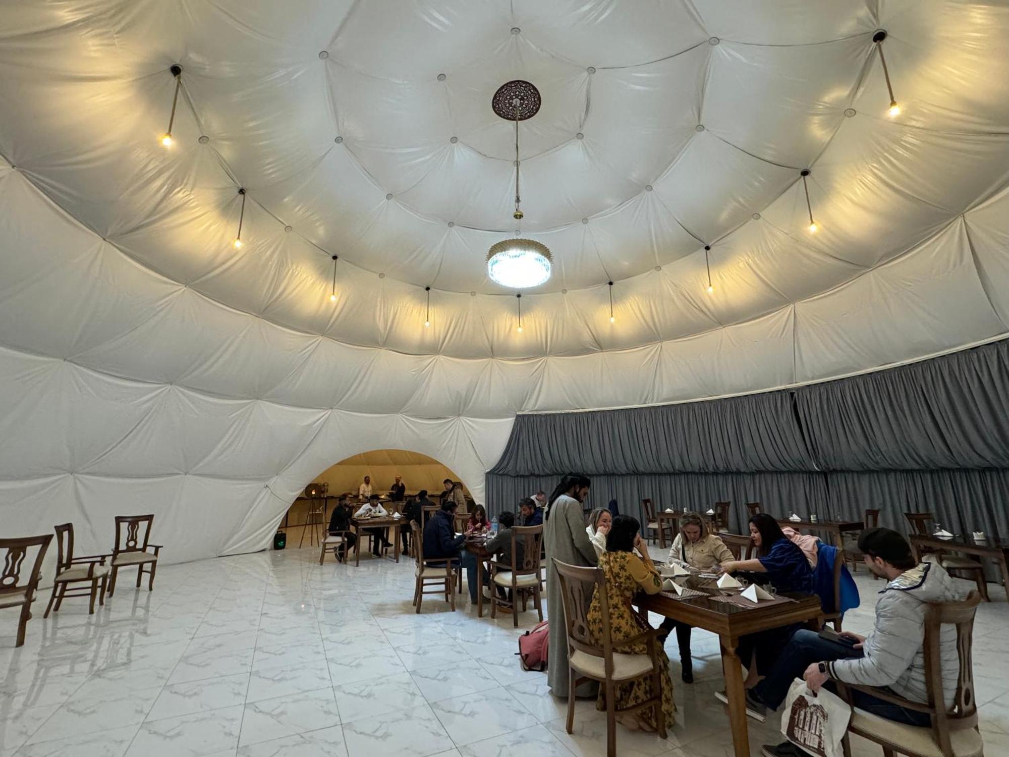 Wadi Rum Anwar Luxury Camp Ngoại thất bức ảnh