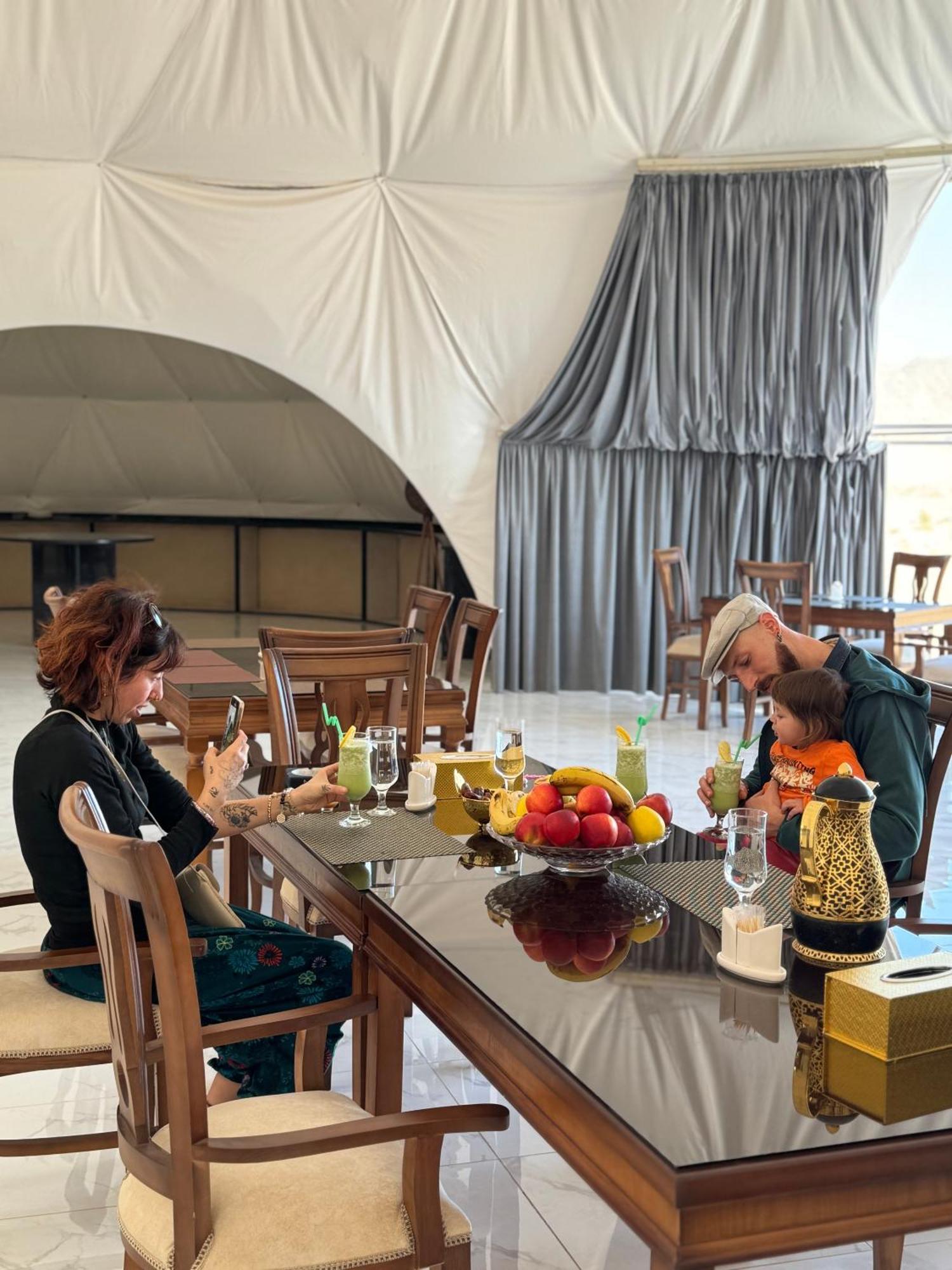 Wadi Rum Anwar Luxury Camp Ngoại thất bức ảnh