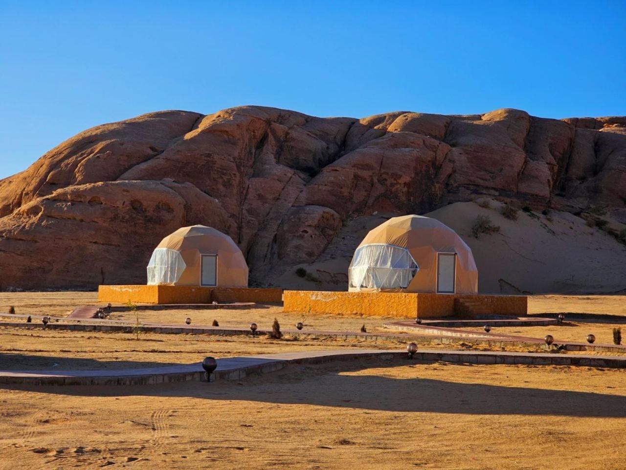 Wadi Rum Anwar Luxury Camp Ngoại thất bức ảnh